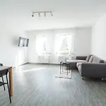 Im Zentrum Von Apartment