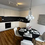 Im Zentrum Von Apartment *