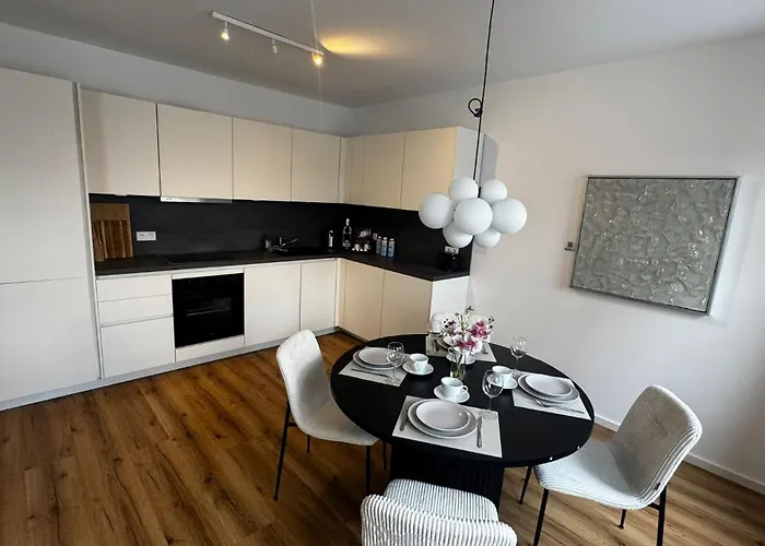 Im Zentrum Von Lägenhet *